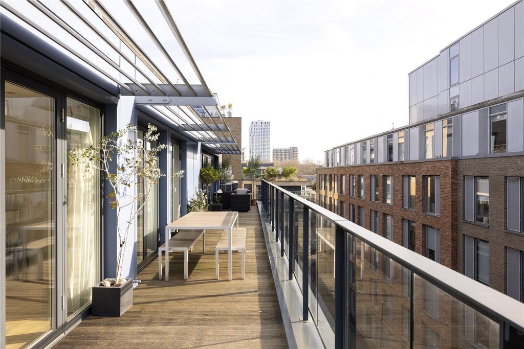 Property photo 1 of 28 Picture No. 19