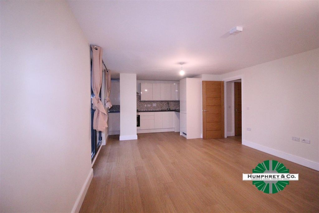 Property photo 3 of 3 Open Lounge Kitchen.Jpg