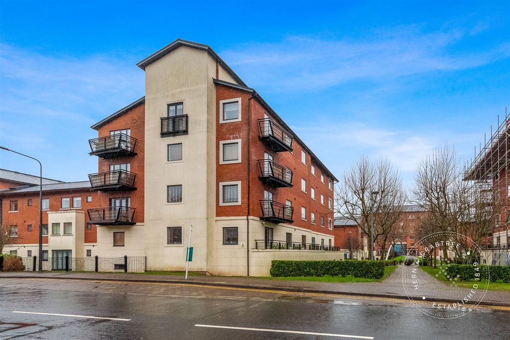 Property photo 1 of 29 Henke-Court-33.Jpg