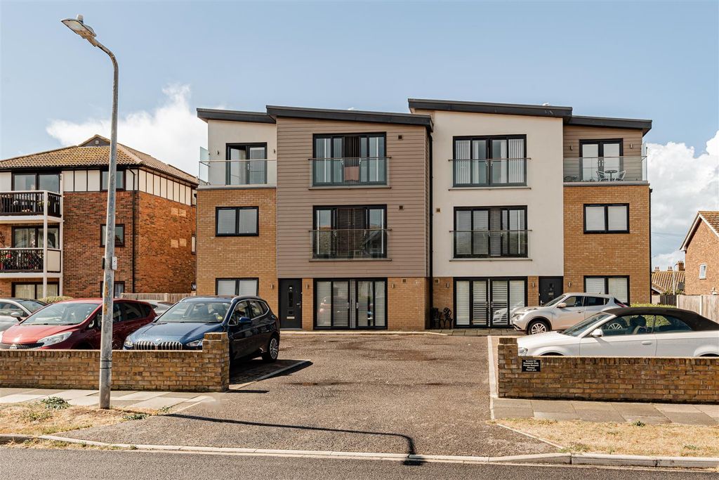 Property photo 1 of 25 L J Imaging-21.Jpg