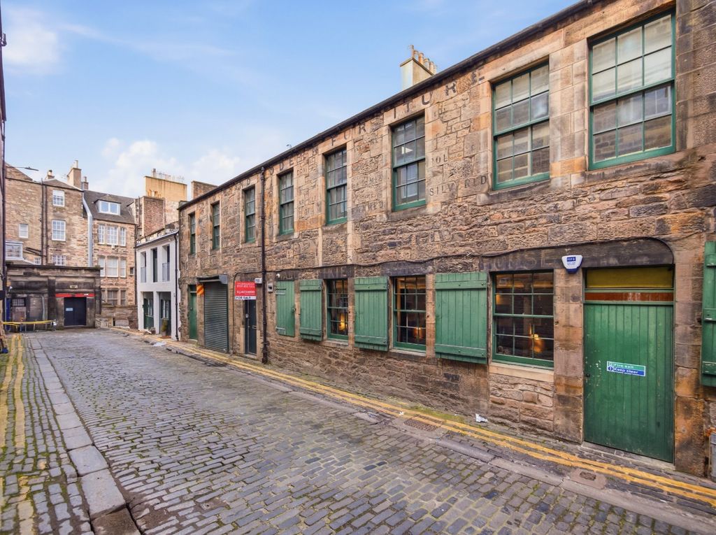 Additional image 22 of 2 bed flat for sale46 Thistle Street South West Lane, New Town, Edinburgh EH2