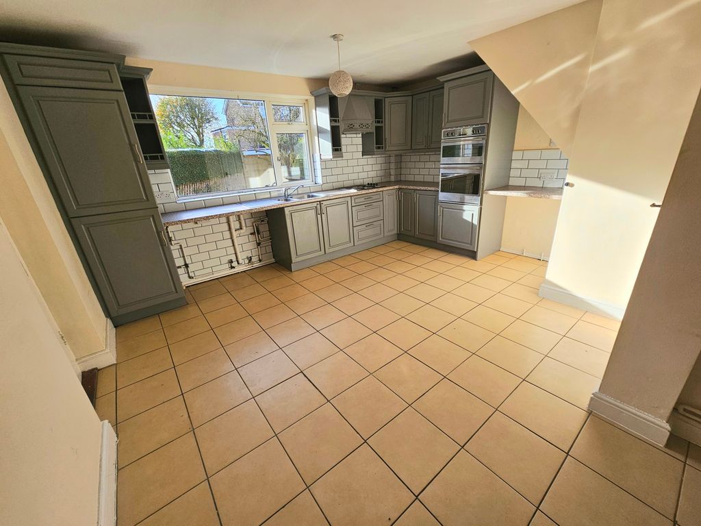 Property photo 2 of 11 Photograph