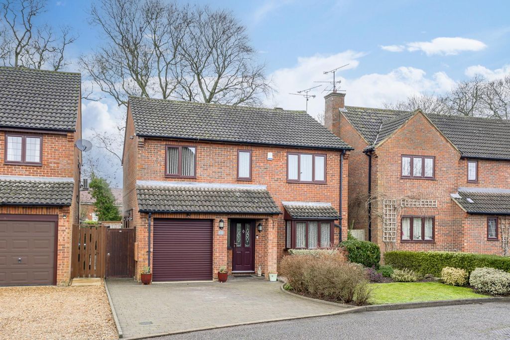 Property photo 1 of 24