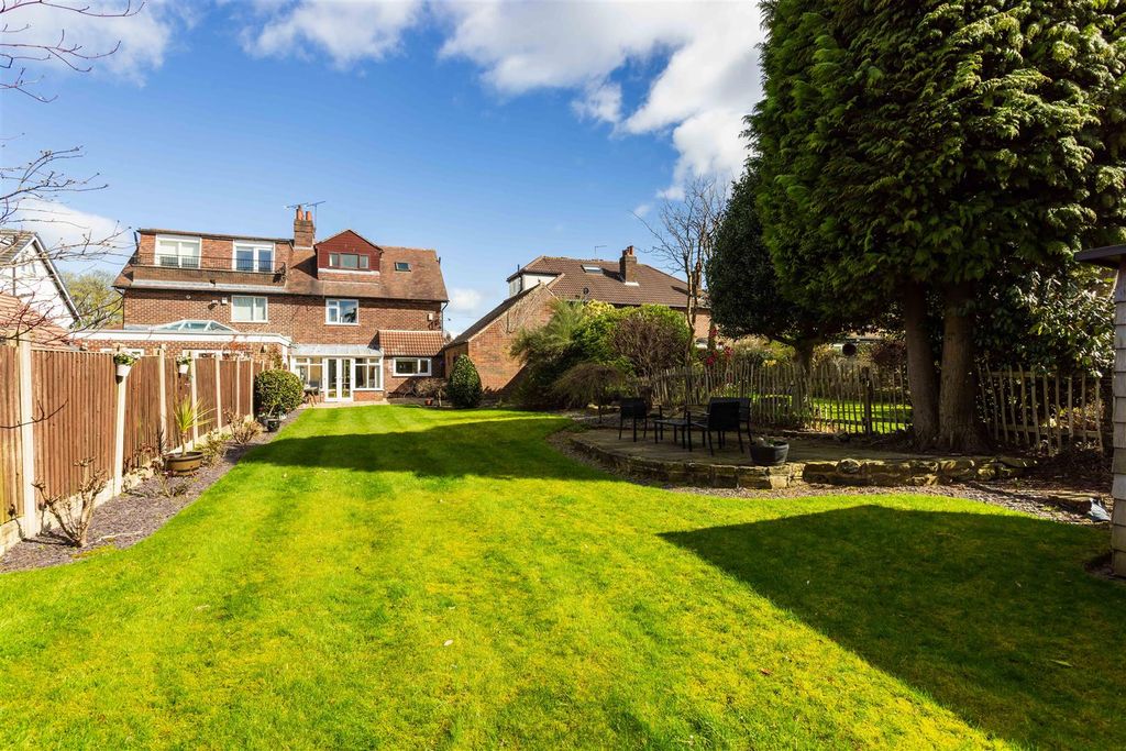 Property photo 2 of 16 00024.Jpg