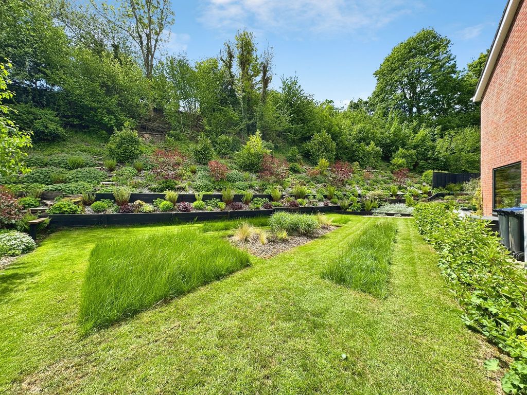 Additional image 25 of 4 bed detached house for salePriorsfield, Marlborough SN8