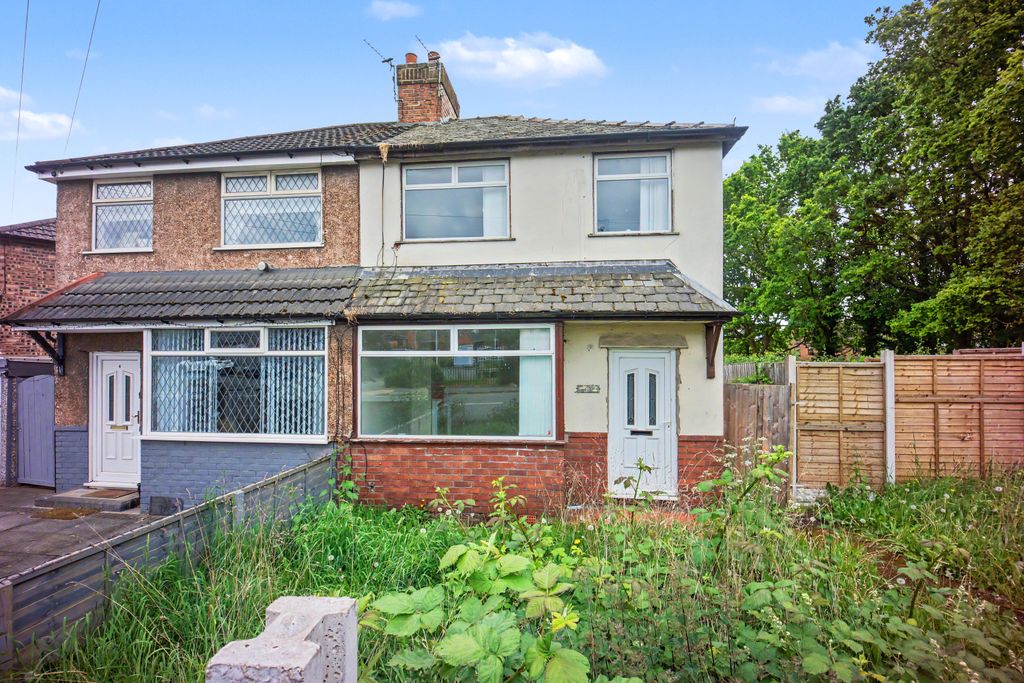 Property photo 1 of 20 2 Dundalk Road, Widnes, Cheshire, Wa8 8De
