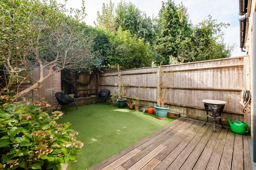 Property photo 3 of 22