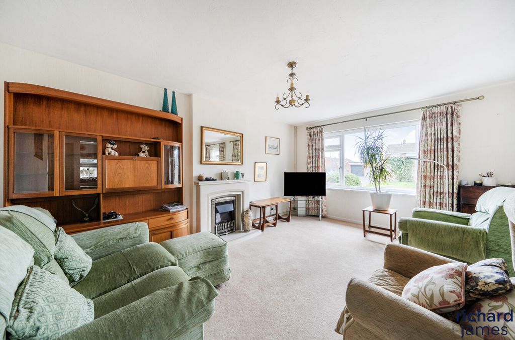 Property photo 2 of 13 80988B0A0F51487099c0c59B03d96257