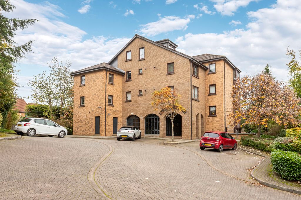 Property photo 1 of 12 Primary Property Image