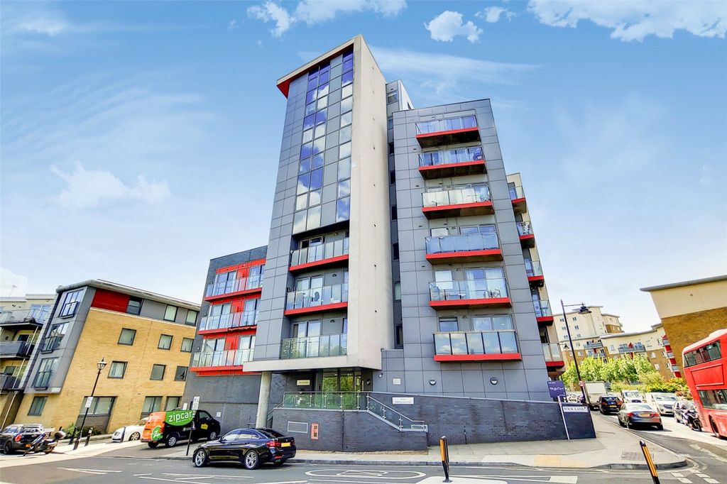 Property photo 3 of 14 Picture No. 01