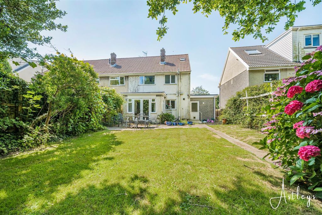 Property photo 1 of 24