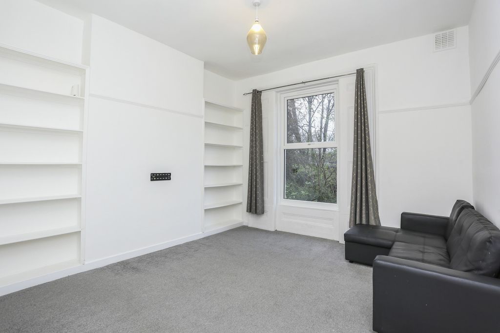 Property photo 3 of 10 71d05Bad-d529-F11...