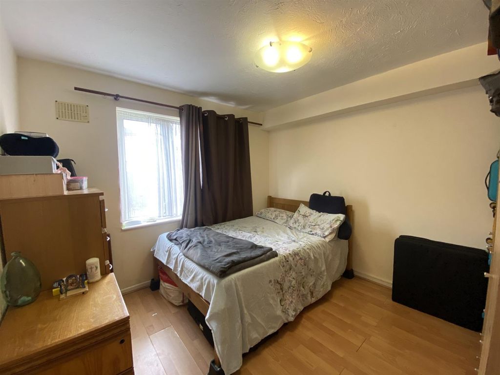 Property photo 3 of 6 Thumbnail_Img_1555 (1).Jpg