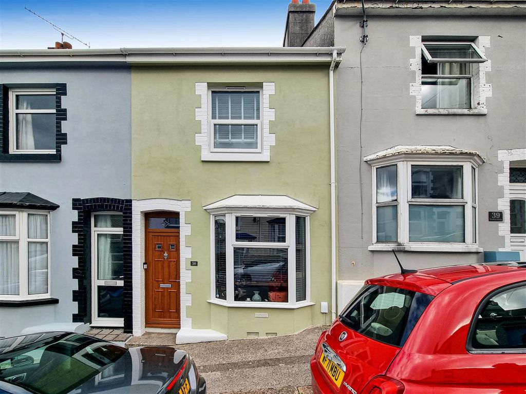 Property photo 1 of 13 79791.Jpg