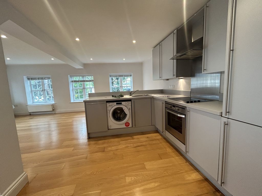 Property photo 3 of 7 Img_9397