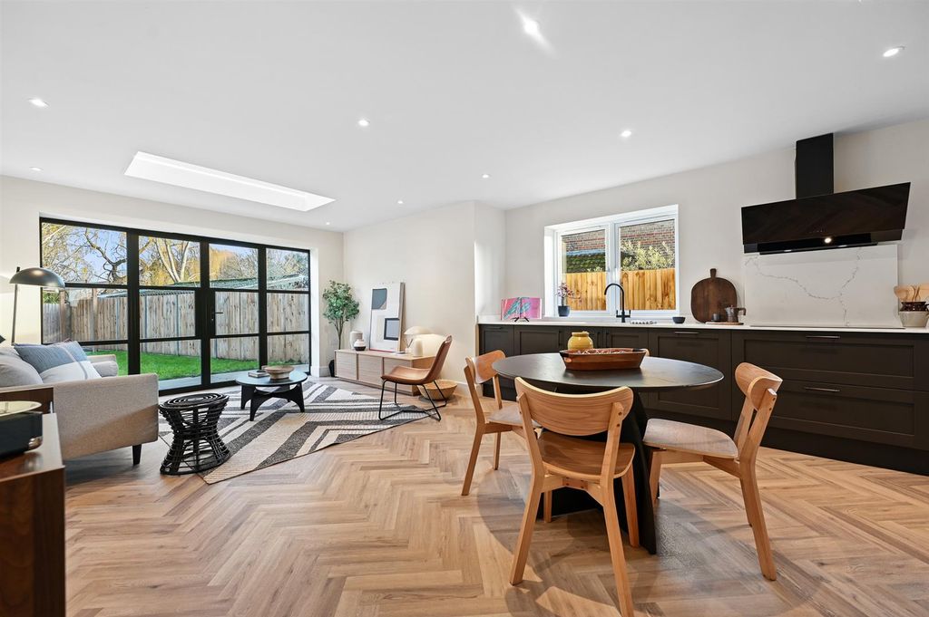 Property photo 2 of 13 Family Room.Jpg