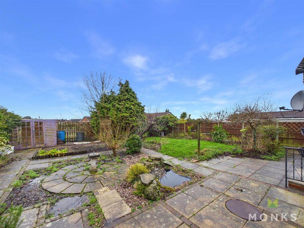 Property photo 2 of 14 Cam01348G0-Pr0783-Still010.Jpg