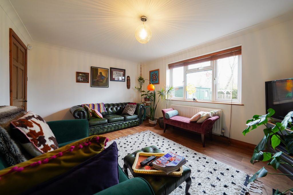 Property photo 3 of 29 Dsc05389.Jpg