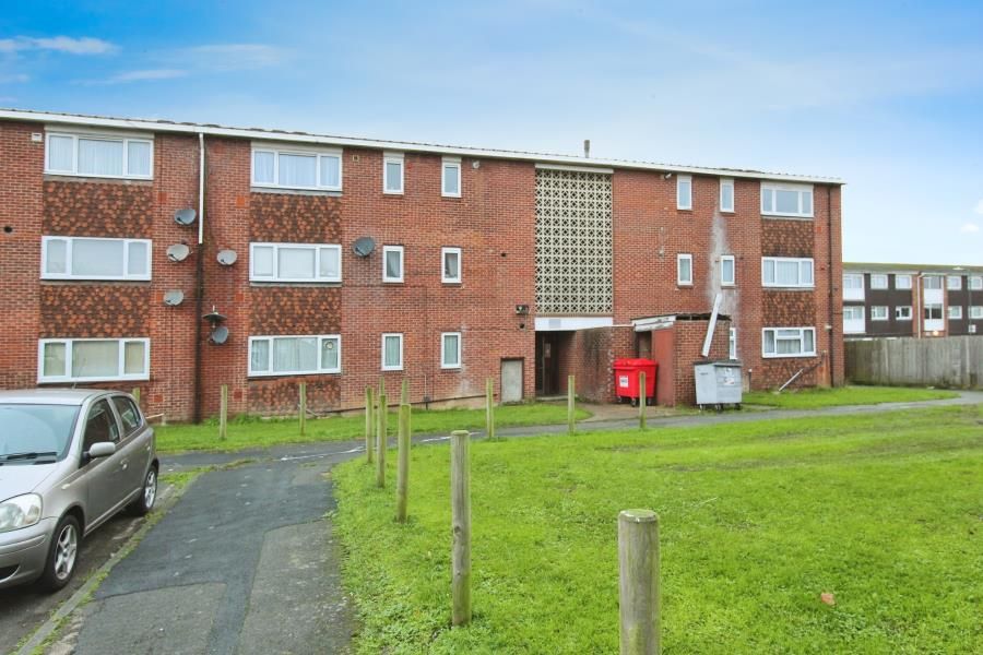 Property photo 1 of 9