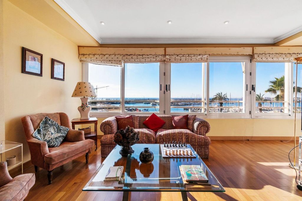 Property photo 2 of 21