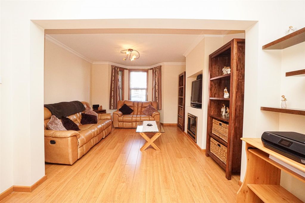 Property photo 2 of 21 Dsc05372_Alto.Jpg