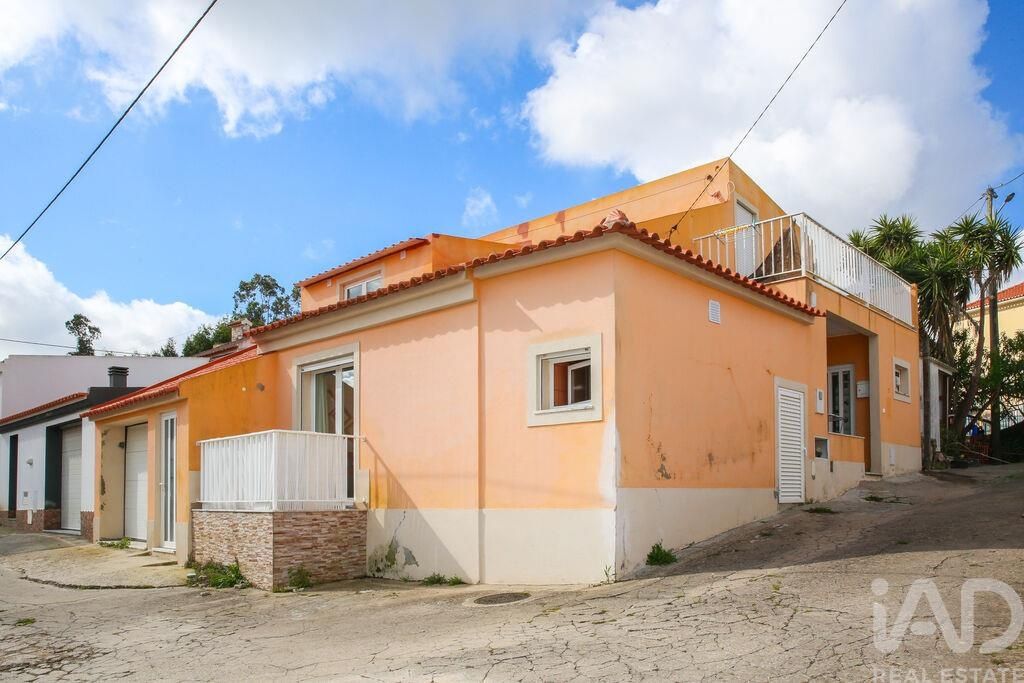 Property photo 1 of 30