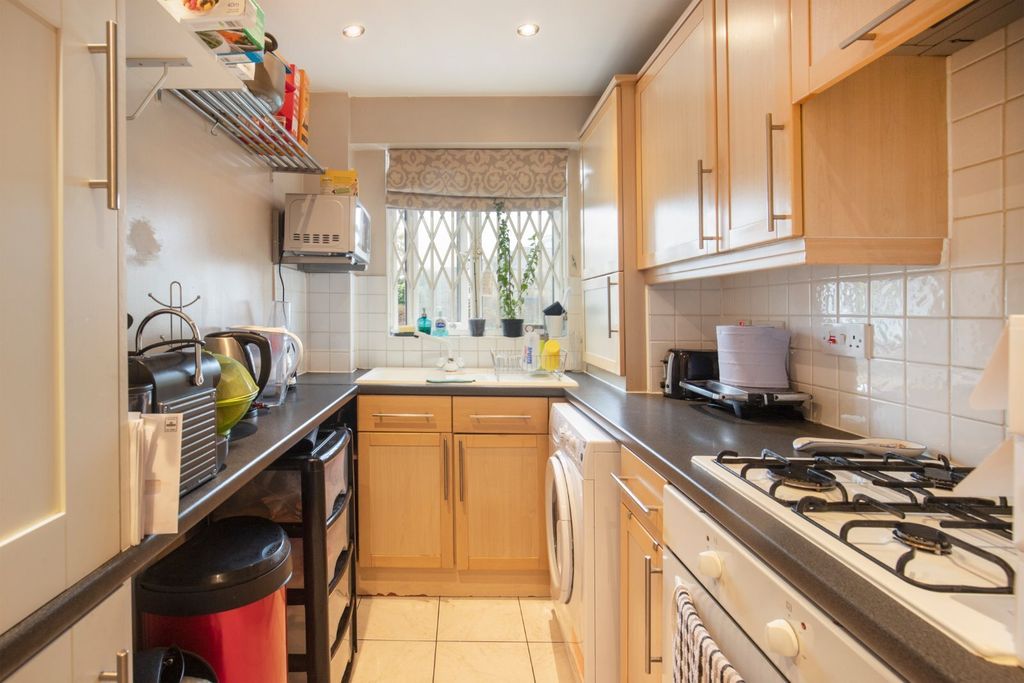Property photo 3 of 7 Picture No. 17
