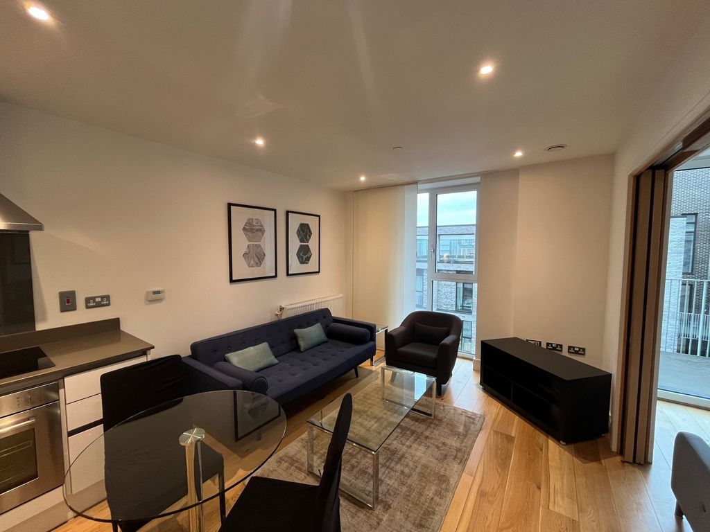 Property photo 2 of 6