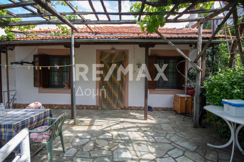 Property photo 1 of 45