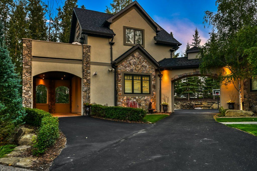Property photo 2 of 49