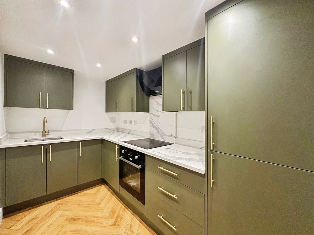 Property photo 1 of 25 Pbox-Img.Jpg