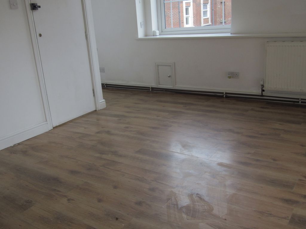 Property photo 2 of 11 Img_0722