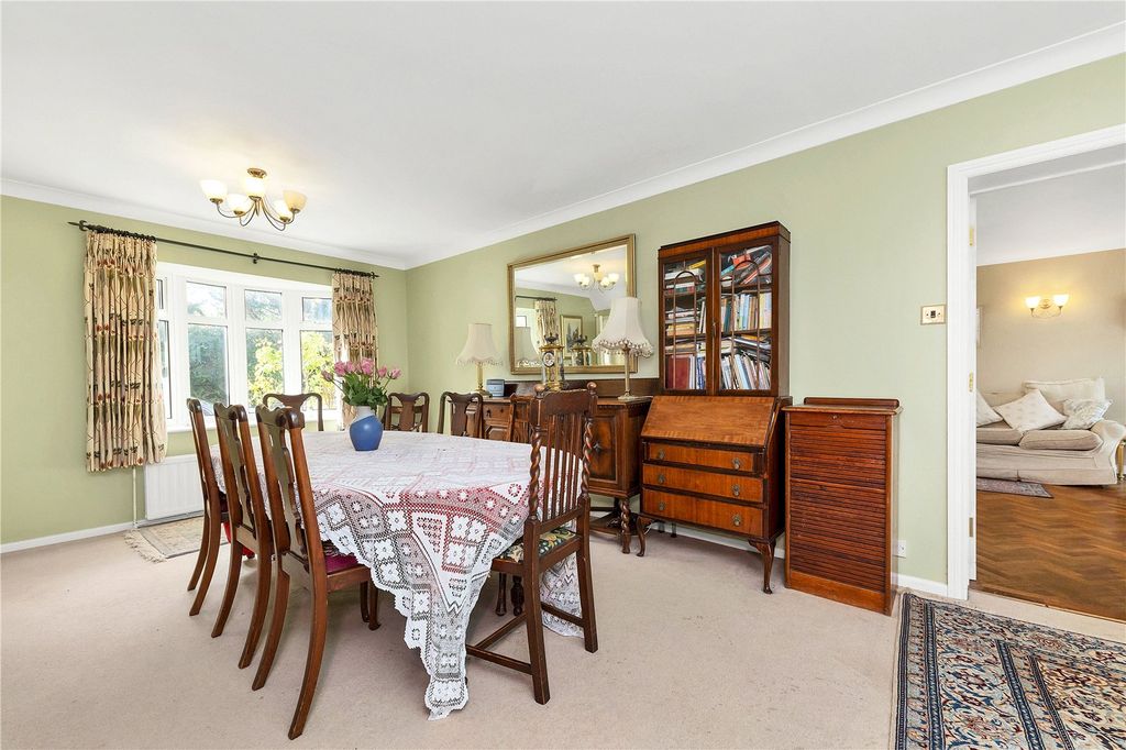 Property photo 3 of 22 Picture No. 17