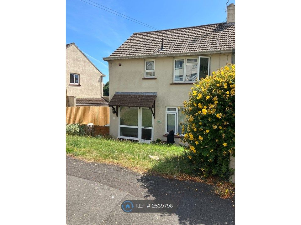 Property photo 1 of 8 Outside Front