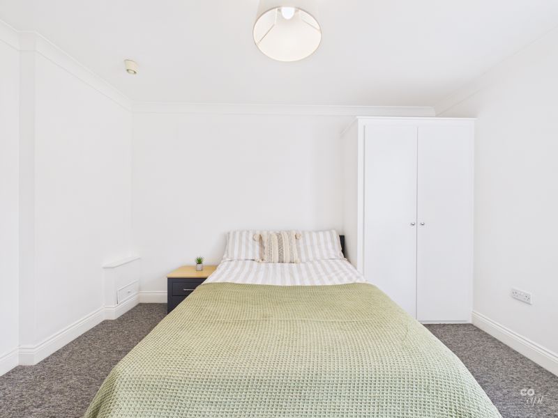 Property photo 2 of 10 Photo 11