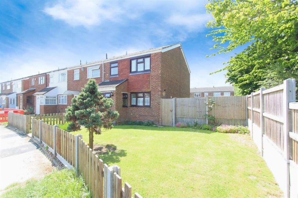 Property photo 1 of 9