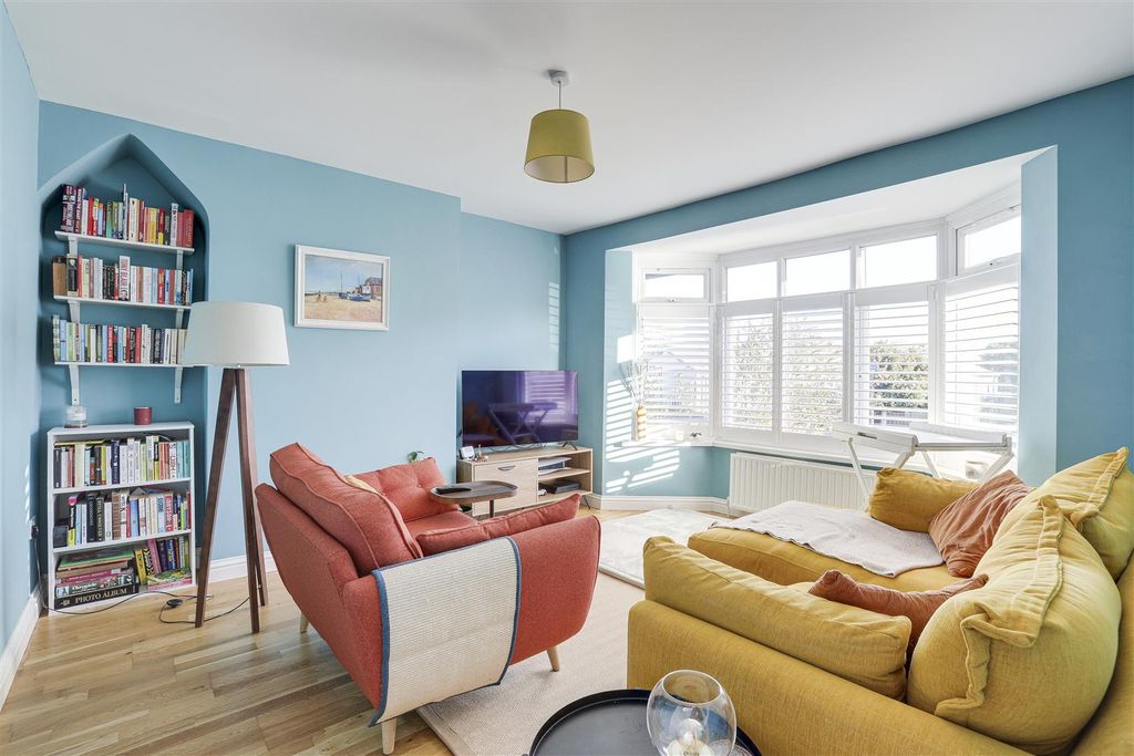 Property photo 2 of 20 79.Jpg