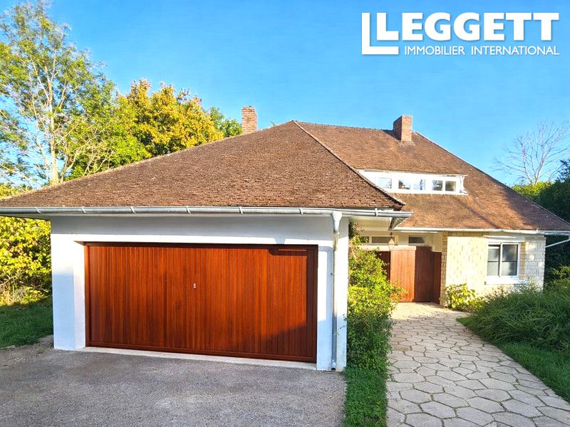 Property photo 1 of 10