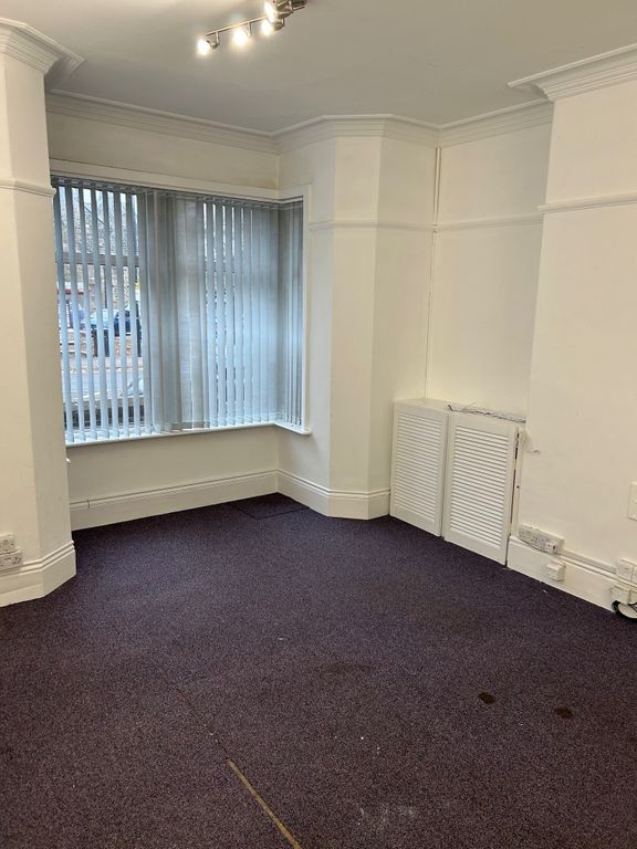 Property photo 2 of 3