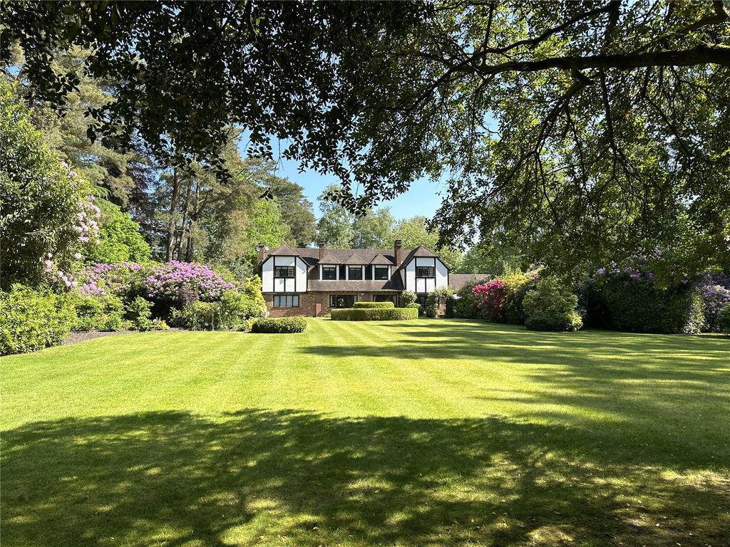 Property photo 2 of 26 Rear Garden