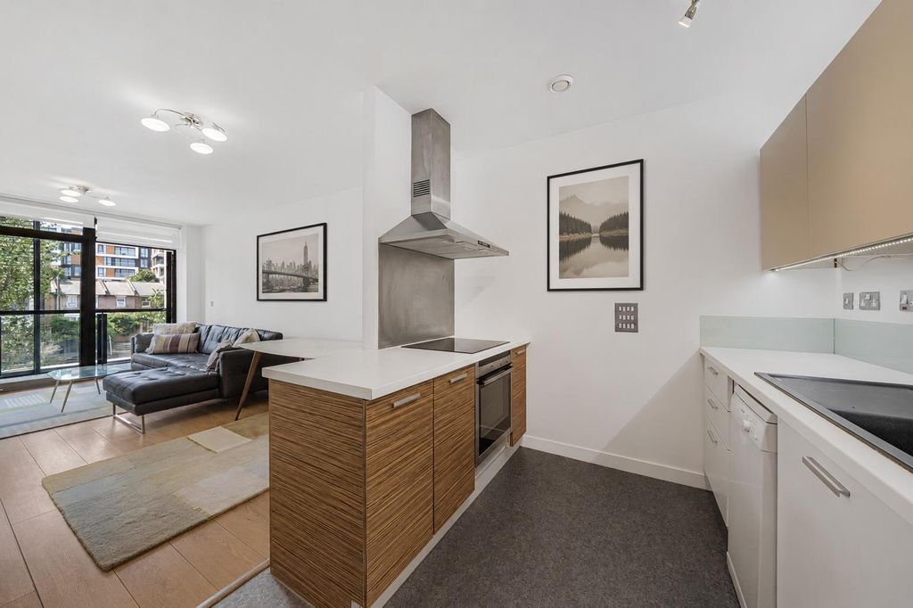 Property photo 2 of 12 3.Jpg
