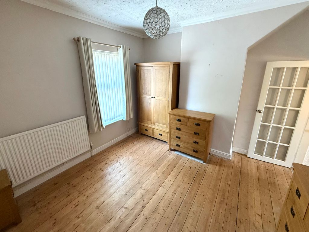 Property photo 3 of 8 Img_4182