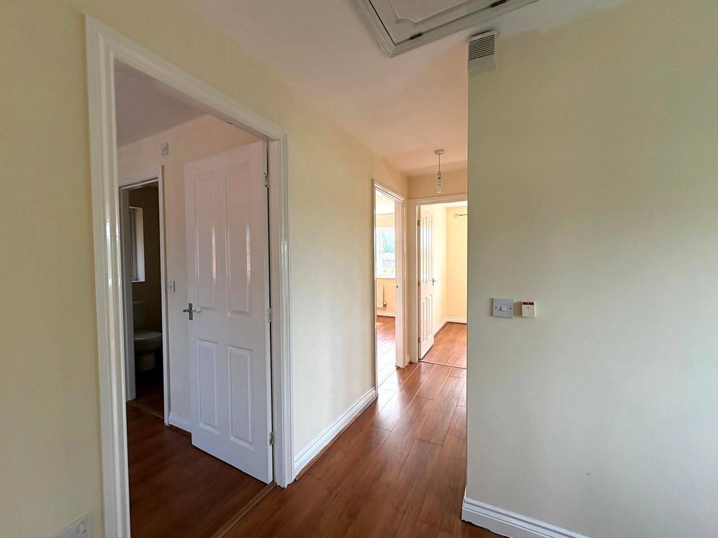 Property photo 2 of 19 Gallery