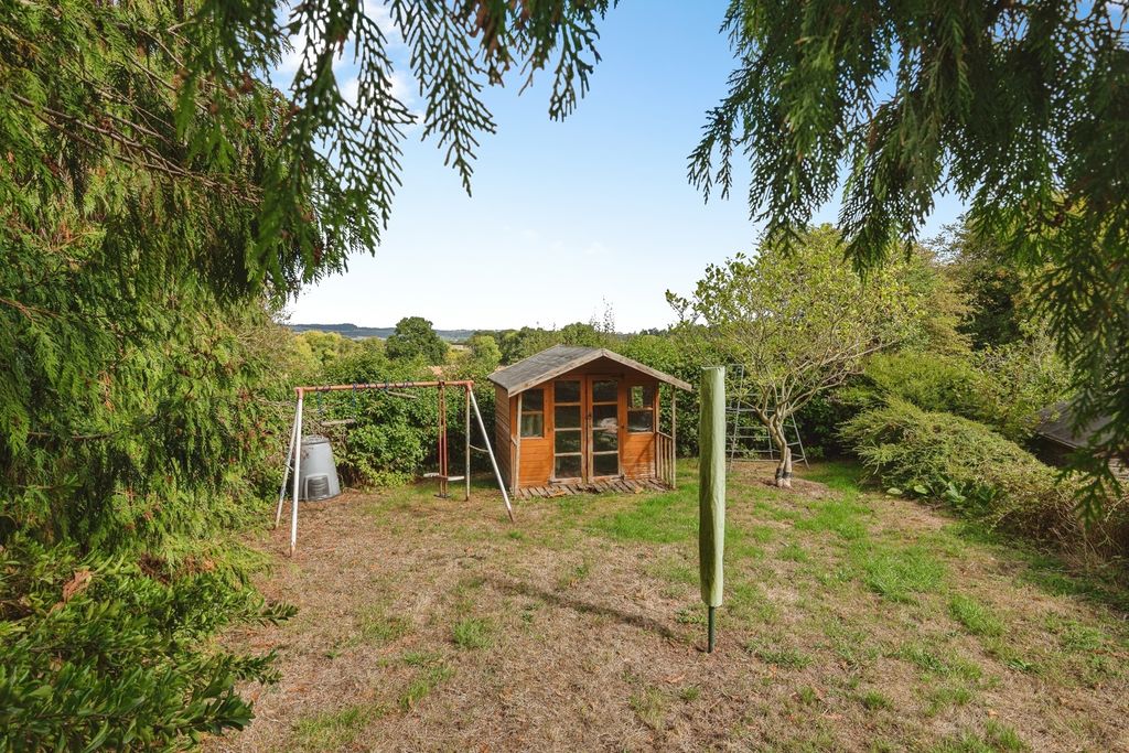 Property photo 3 of 37 Pbox-Img.Jpg