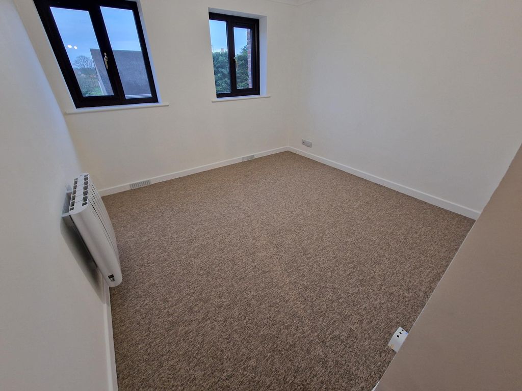 Property photo 1 of 6 Image