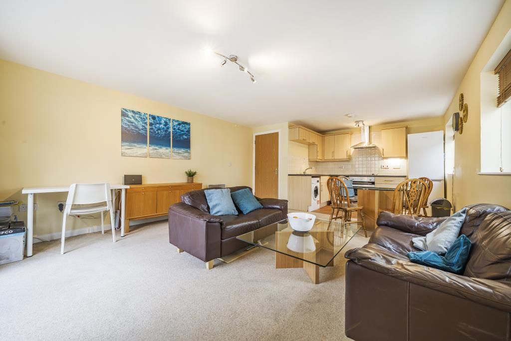 Property photo 2 of 20 Reception