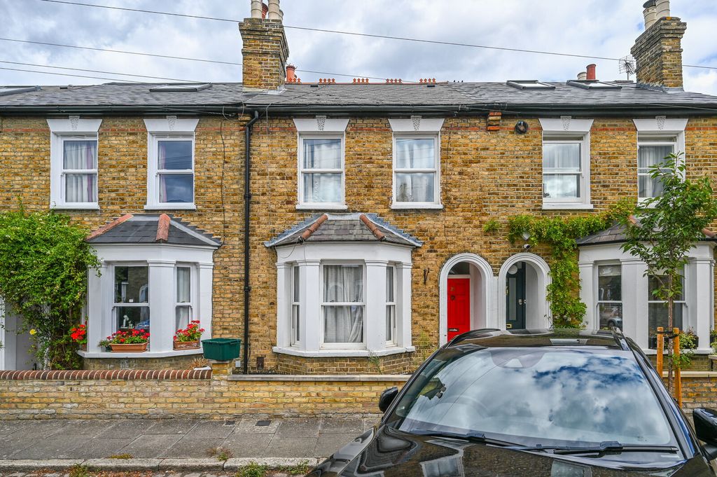 Property photo 3 of 13