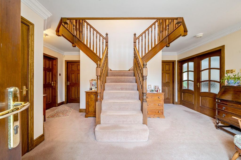 Property photo 3 of 24 Gallery Staircase.Jpg