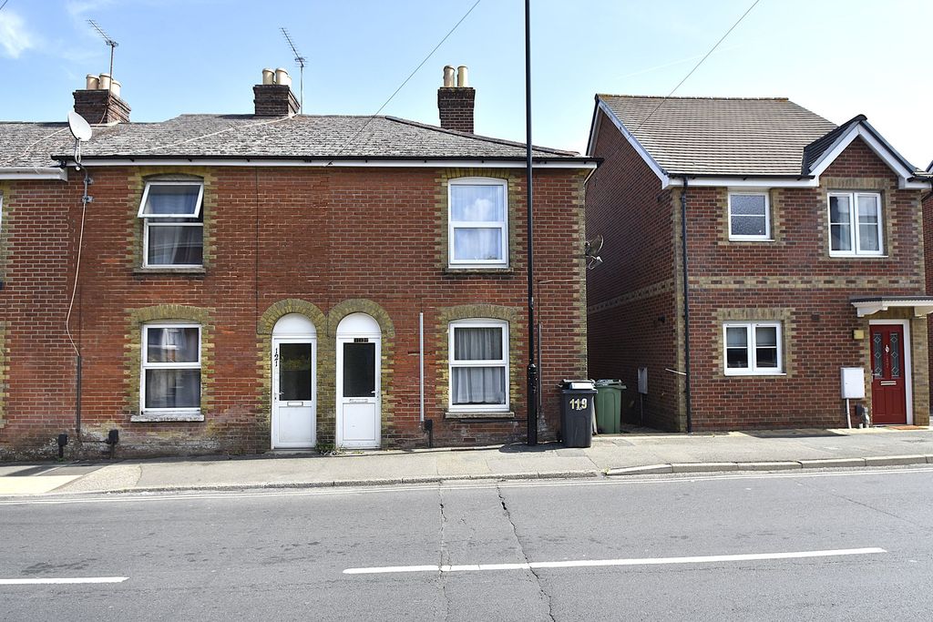 Property photo 1 of 8