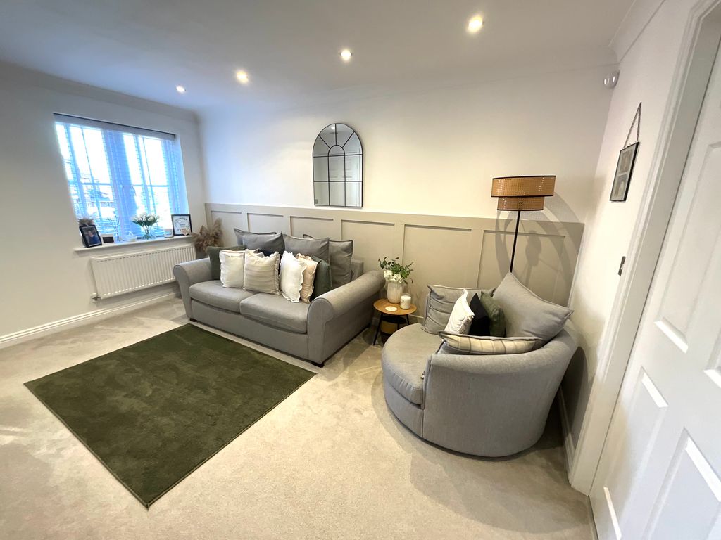 Property photo 2 of 17 Img_5930